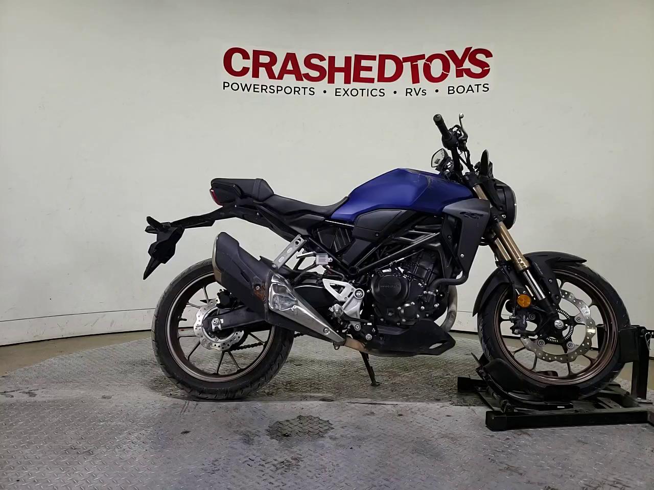 2021 HONDA CBF300 NA MLHNC555XM5100093
