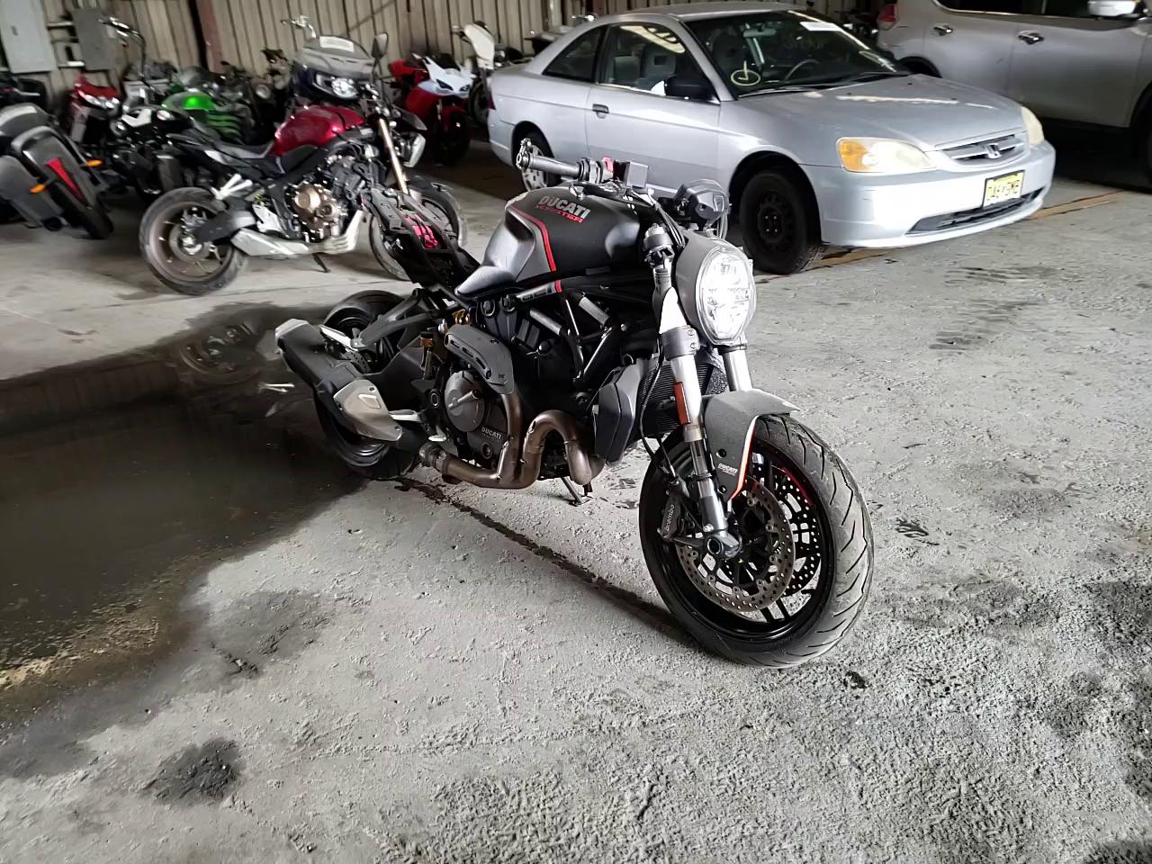 2020 DUCATI MONSTER 82 ZDMMACLS0LB006195
