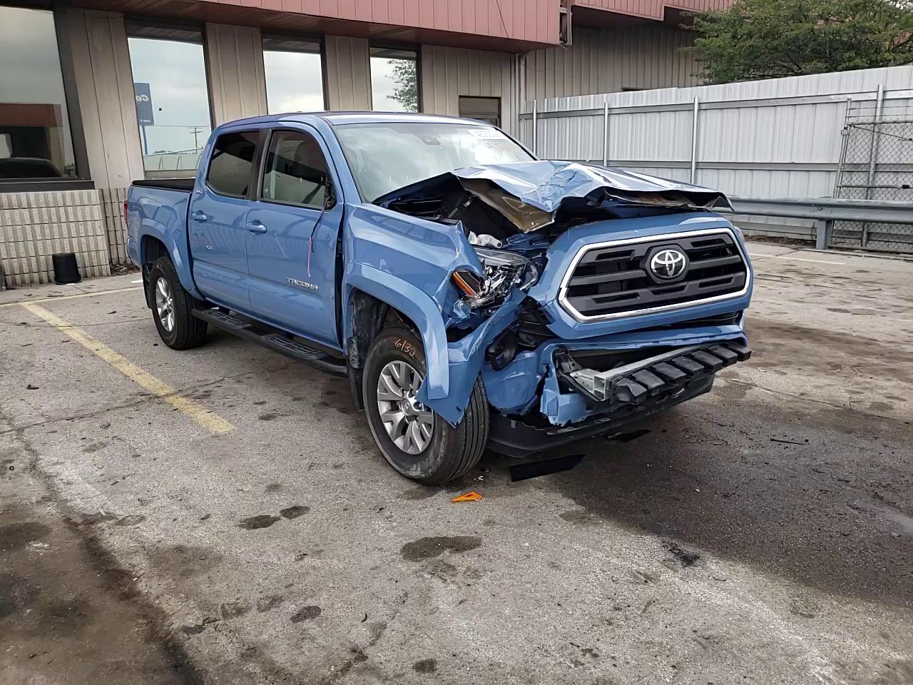 2019 TOYOTA TACOMA SR5 3TMCZ5AN7KM241838
