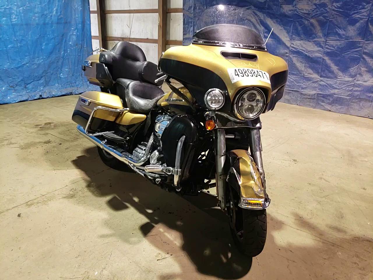 2017 HARLEY-DAVIDSON FLHTK ULTR 1HD1KED13HB609421