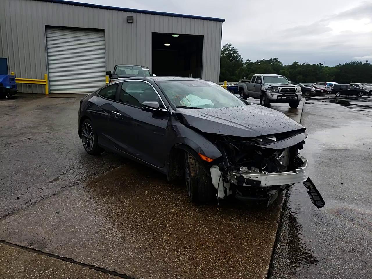 2019 HONDA CIVIC TOUR 2HGFC3B94KH351590