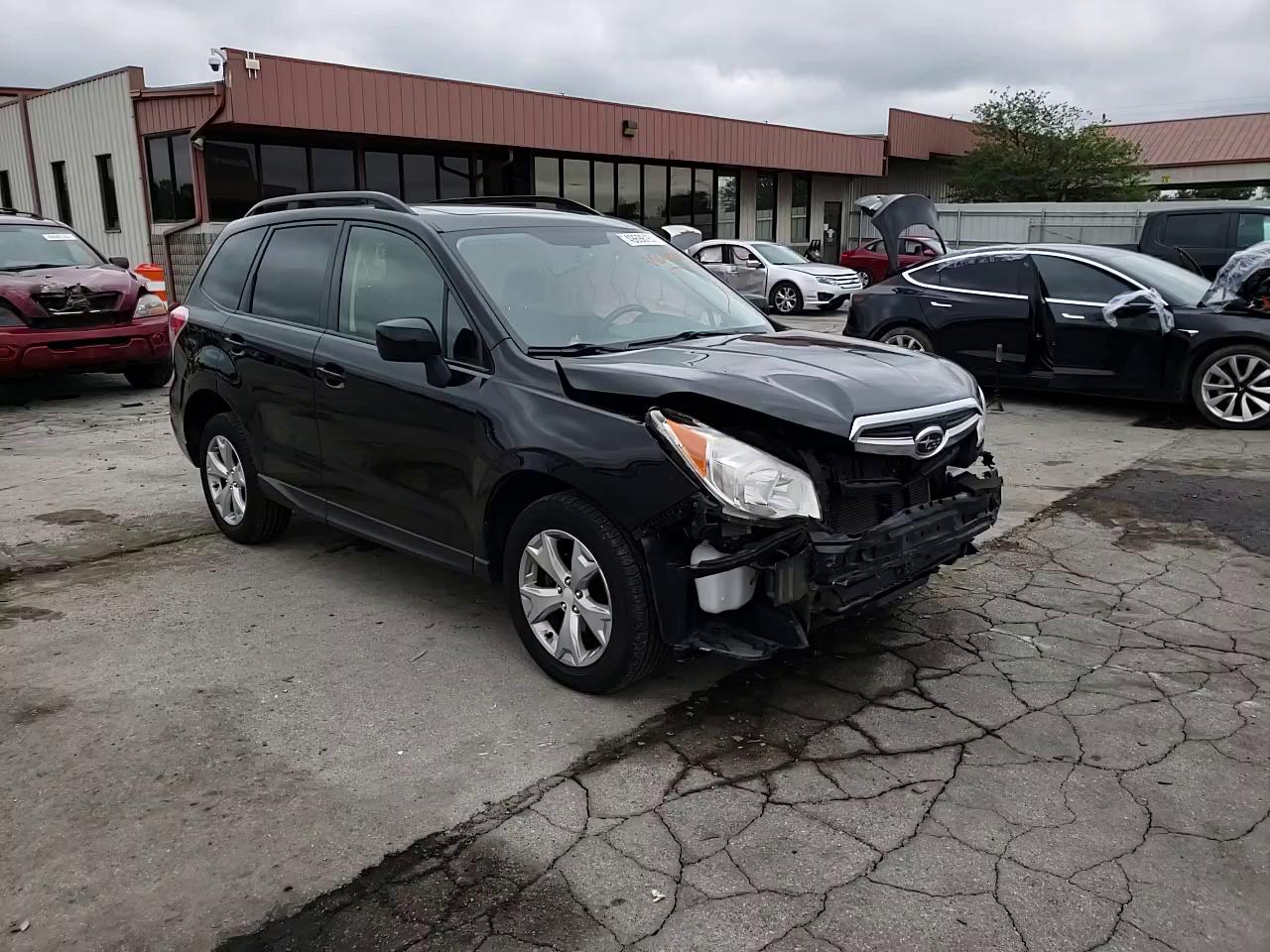 2015 SUBARU FORESTER JF2SJADC6FH411012