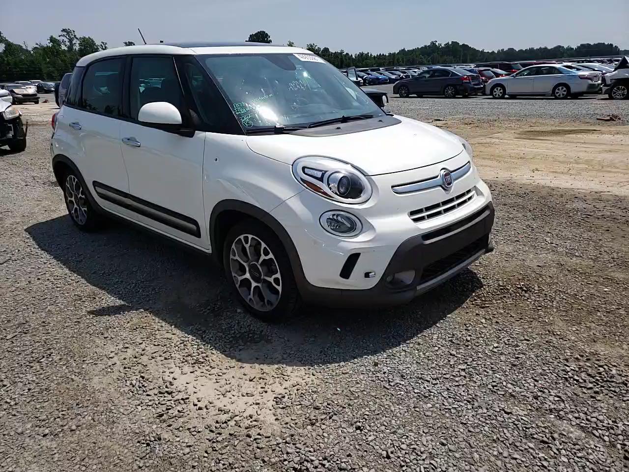 2014 FIAT 500L TREKK ZFBCFADH7EZ012945
