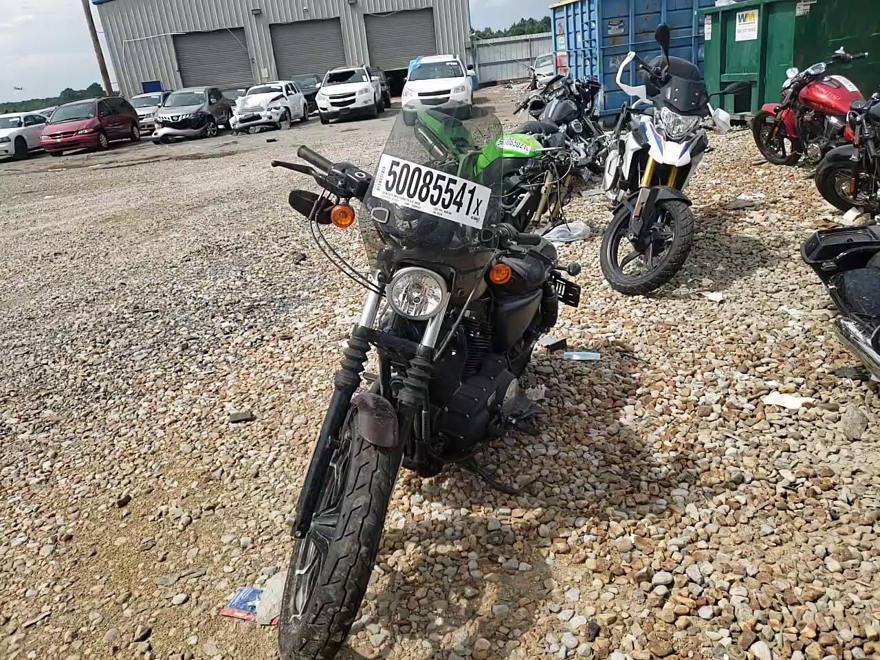2019 HARLEY-DAVIDSON XL883 N 1HD4LE216KC425248
