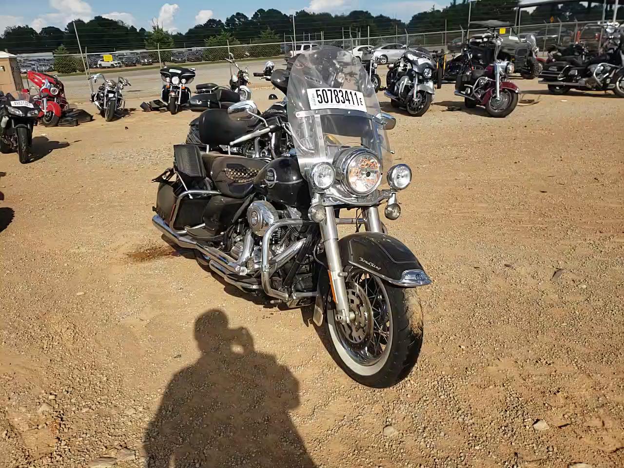 2010 HARLEY-DAVIDSON FLHRC 1HD1FR415AB647007