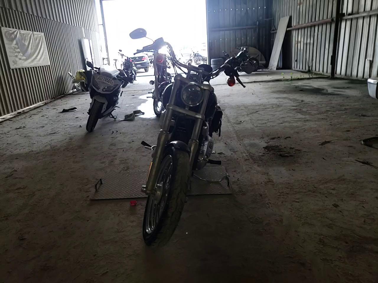 2012 HARLEY-DAVIDSON FXDC DYNA 1HD1GV41XCC303966