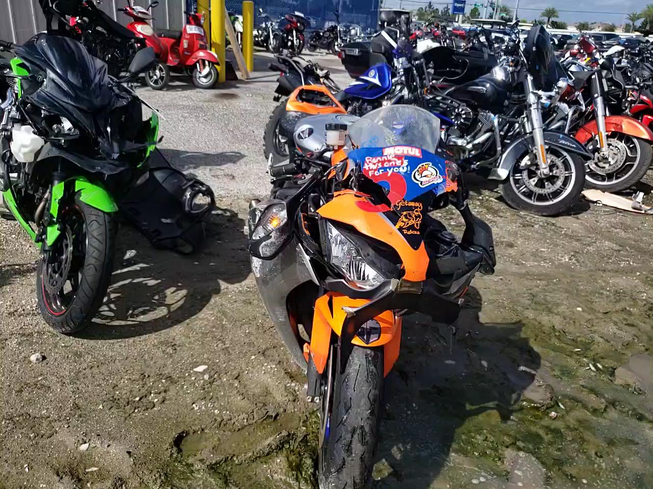2010 HONDA CBR1000 RR JH2SC5909AK200419