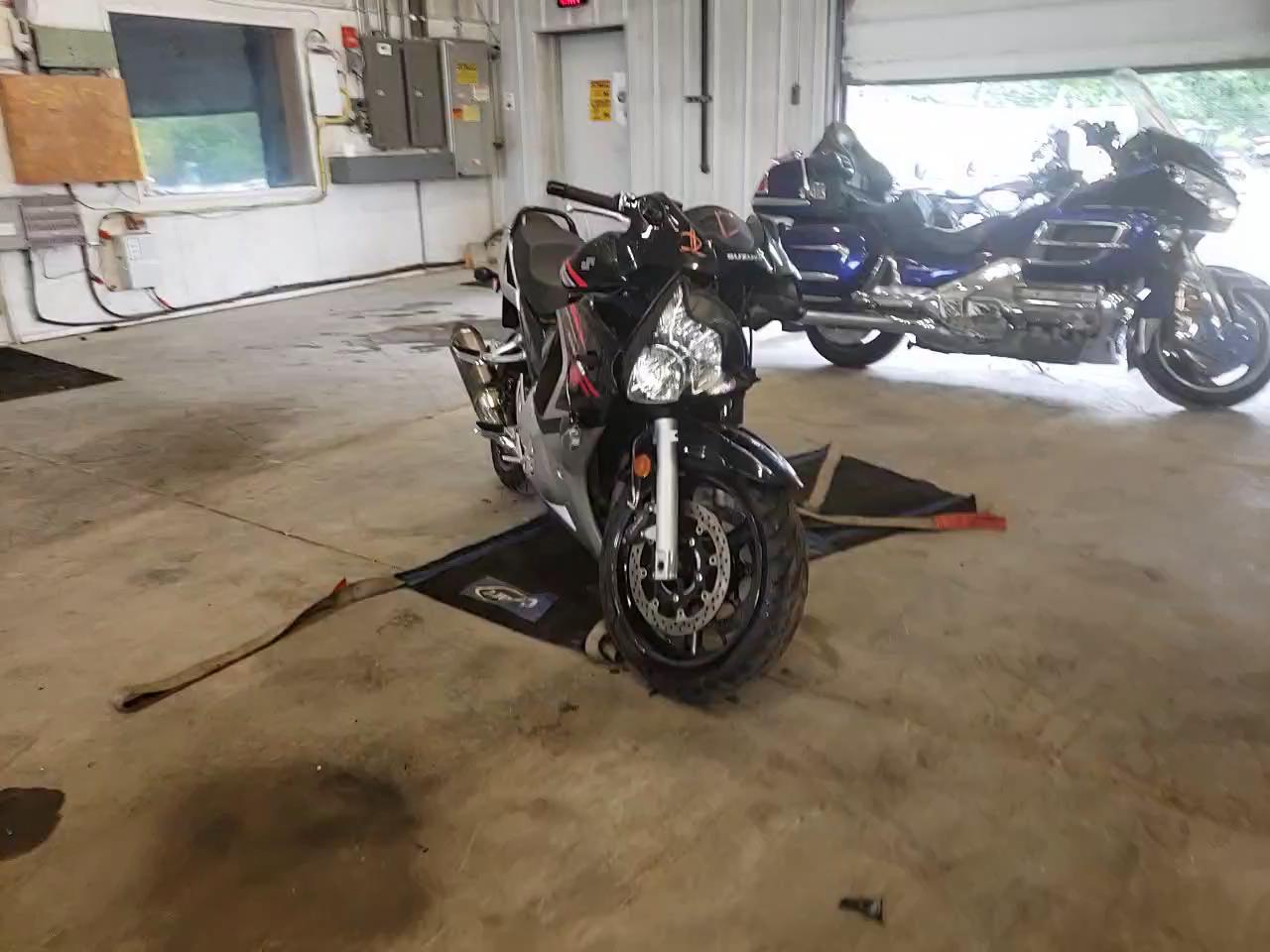 2008 SUZUKI GSX650 F JS1GP74A082101393