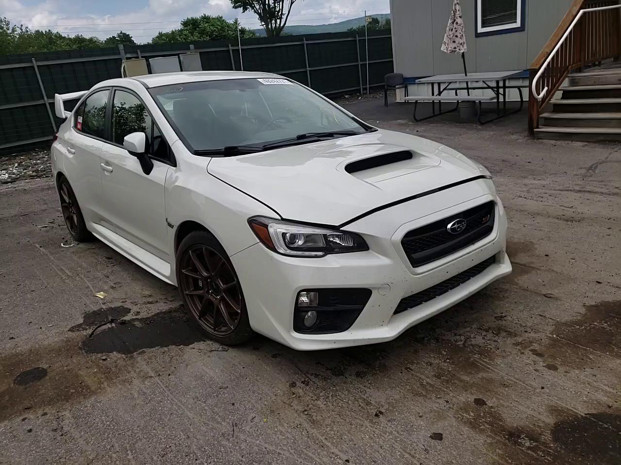 2015 SUBARU WRX STI JF1VA2L60F9826744