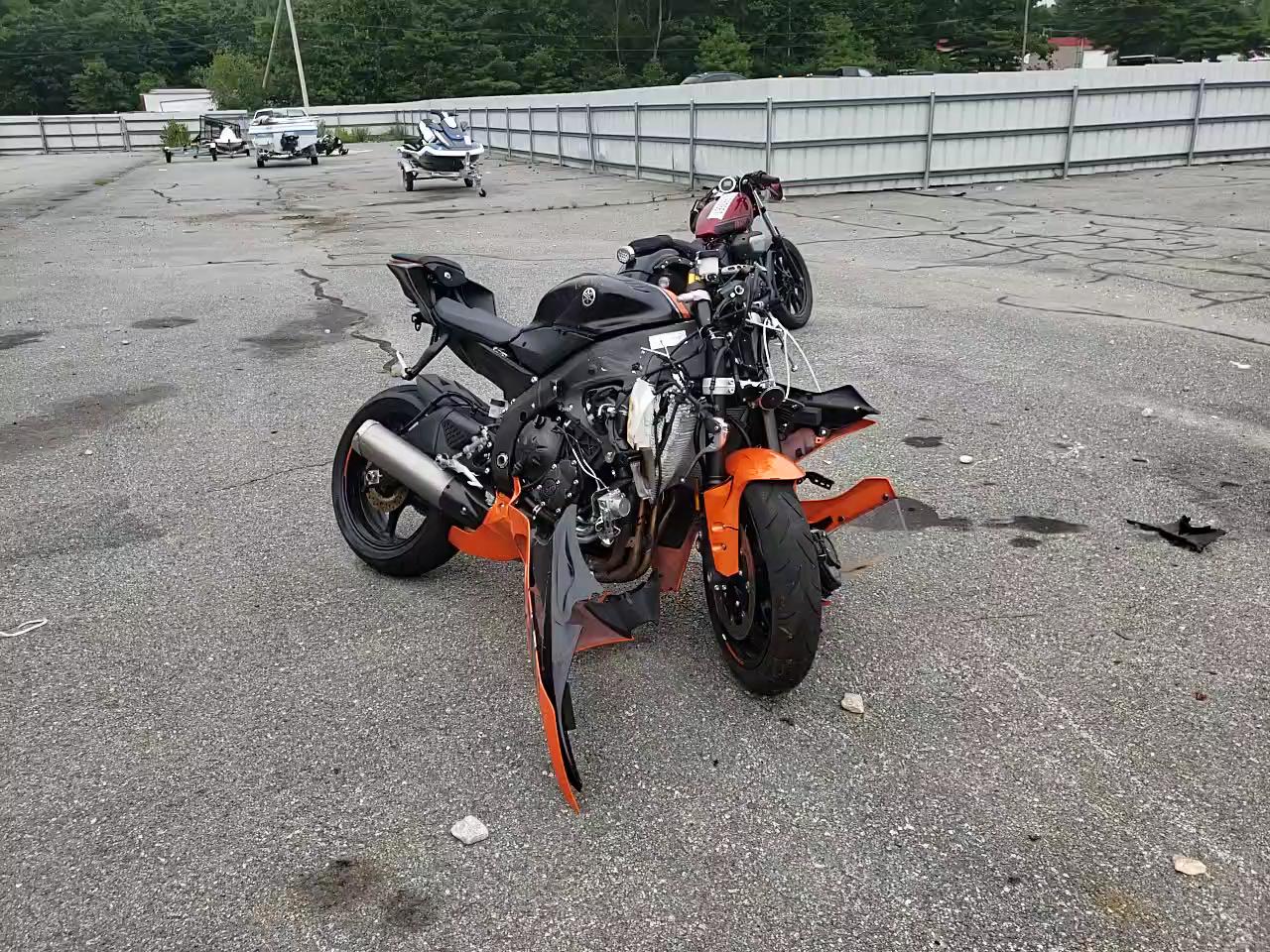 2020 YAMAHA YZFR6 JYARJ28EXLA007077