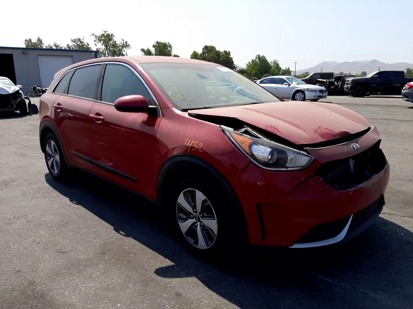 2018 KIA NIRO FE KNDCB3LC4J5130611