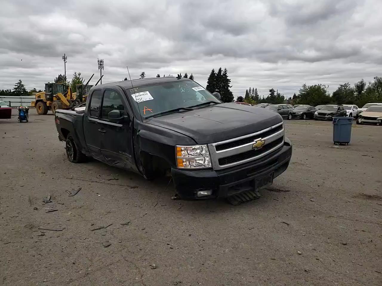 2011 CHEVROLET SLVRD 1500 1GCRKTE33BZ224805