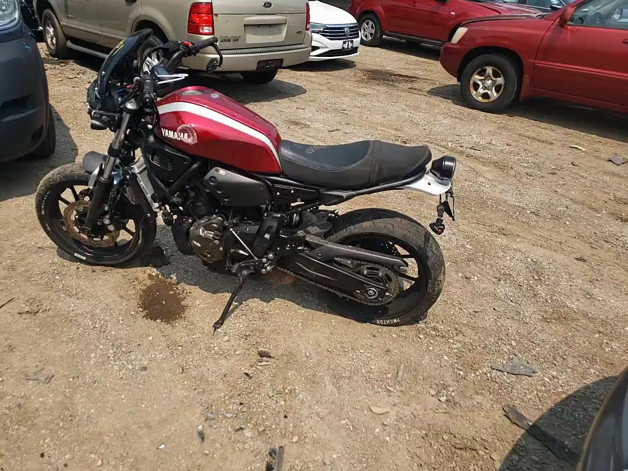 2018 YAMAHA XSR700 JYARM21E5JA000553