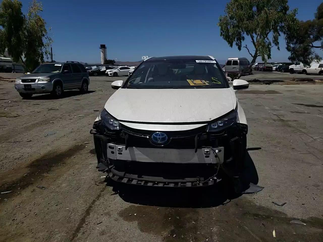 2017 TOYOTA MIRAI JTDBVRBD9HA002205