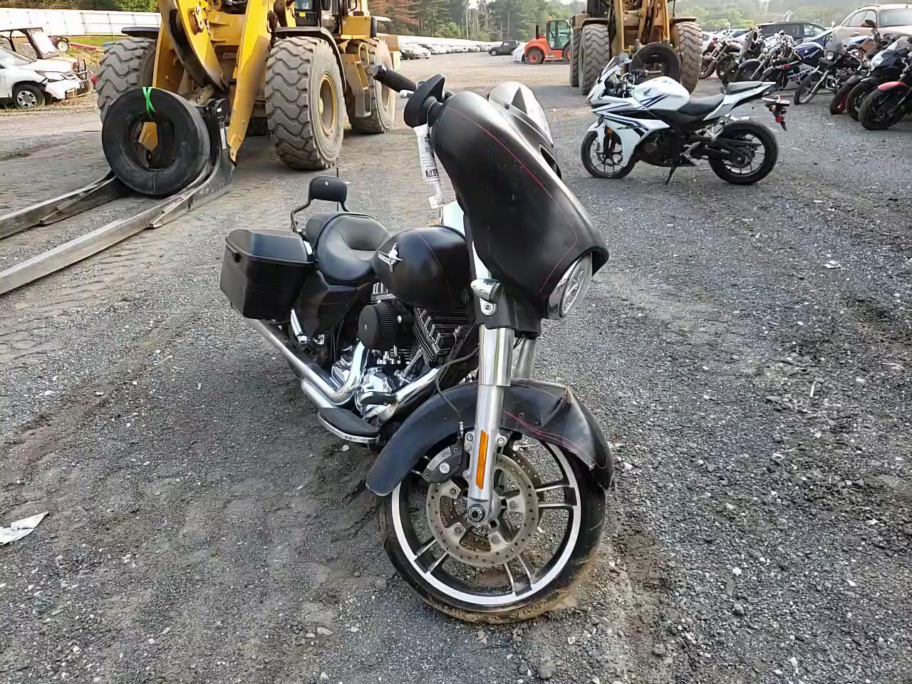 2015 HARLEY-DAVIDSON FLHXS STRE 1HD1KRM10FB627735
