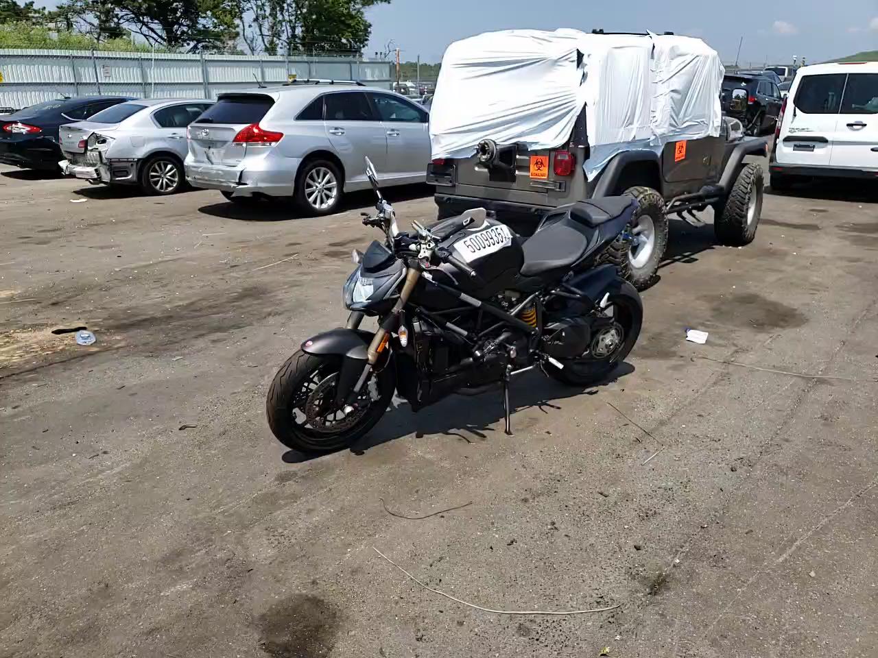 2014 DUCATI STREETFIGH ZDM11BMV2EB018065