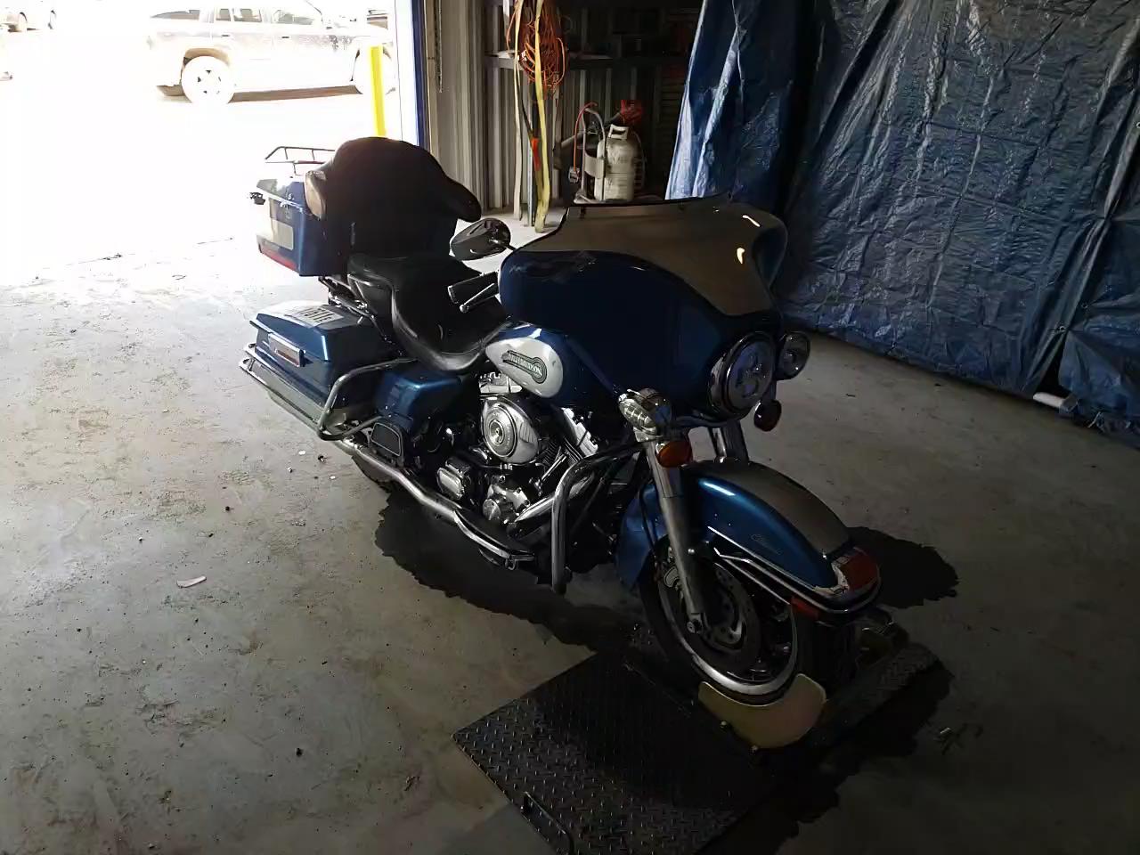2005 HARLEY-DAVIDSON FLHTCI 1HD1FFW145Y601764
