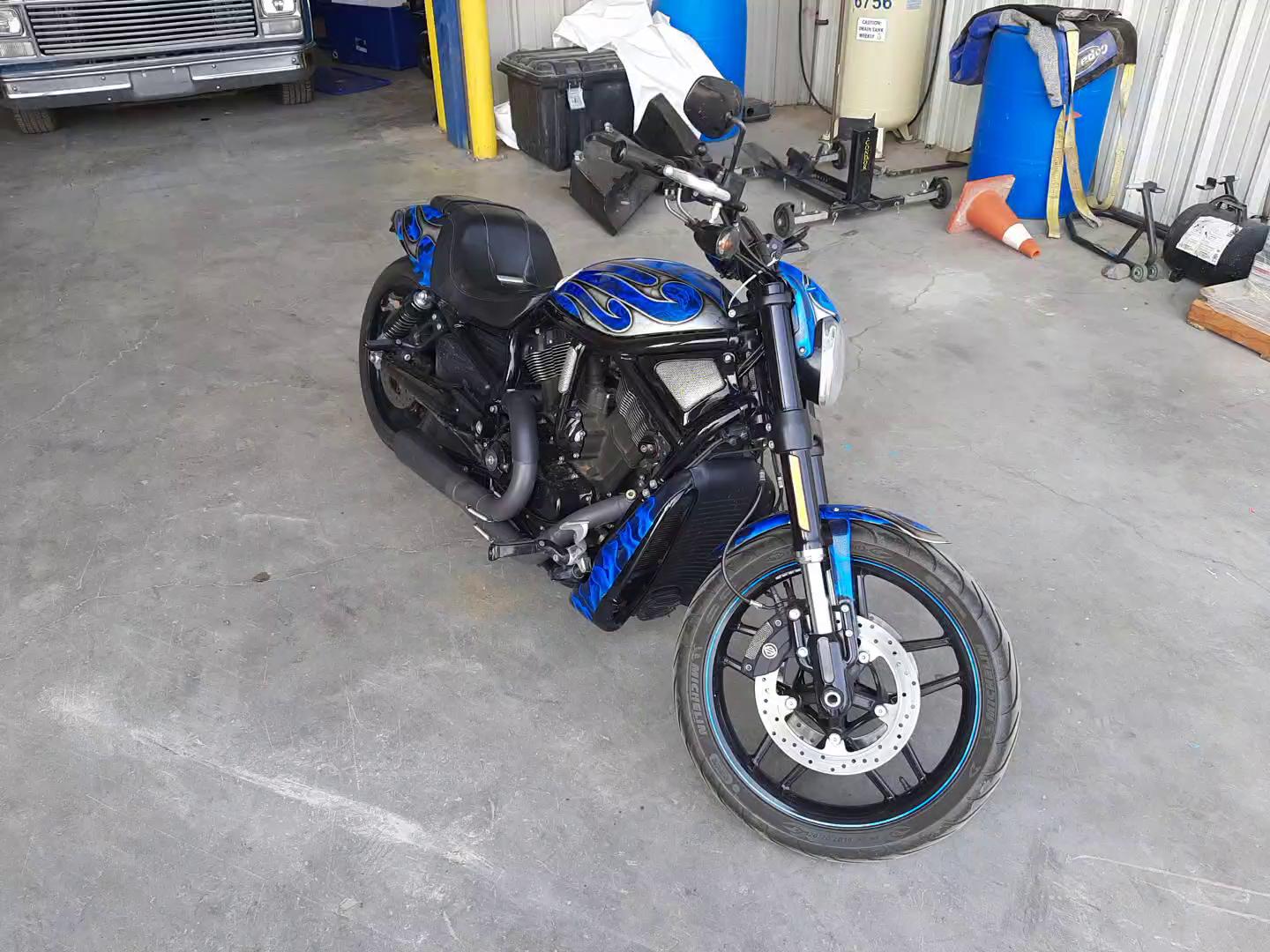 2016 HARLEY-DAVIDSON VRSCDX NIG 1HD1HHH14GC802115