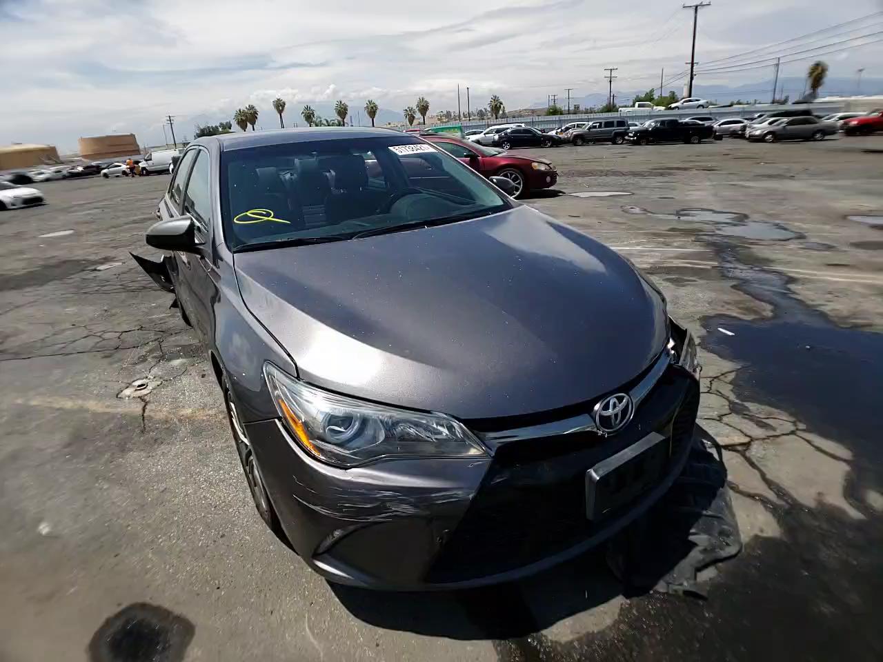 2017 TOYOTA CAMRY LE/X 4T1BF1FK1HU631894