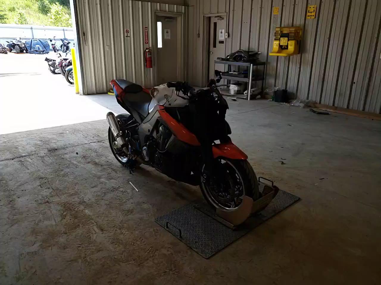 2010 KAWASAKI ZR1000 D JKAZRCD1XAA002362