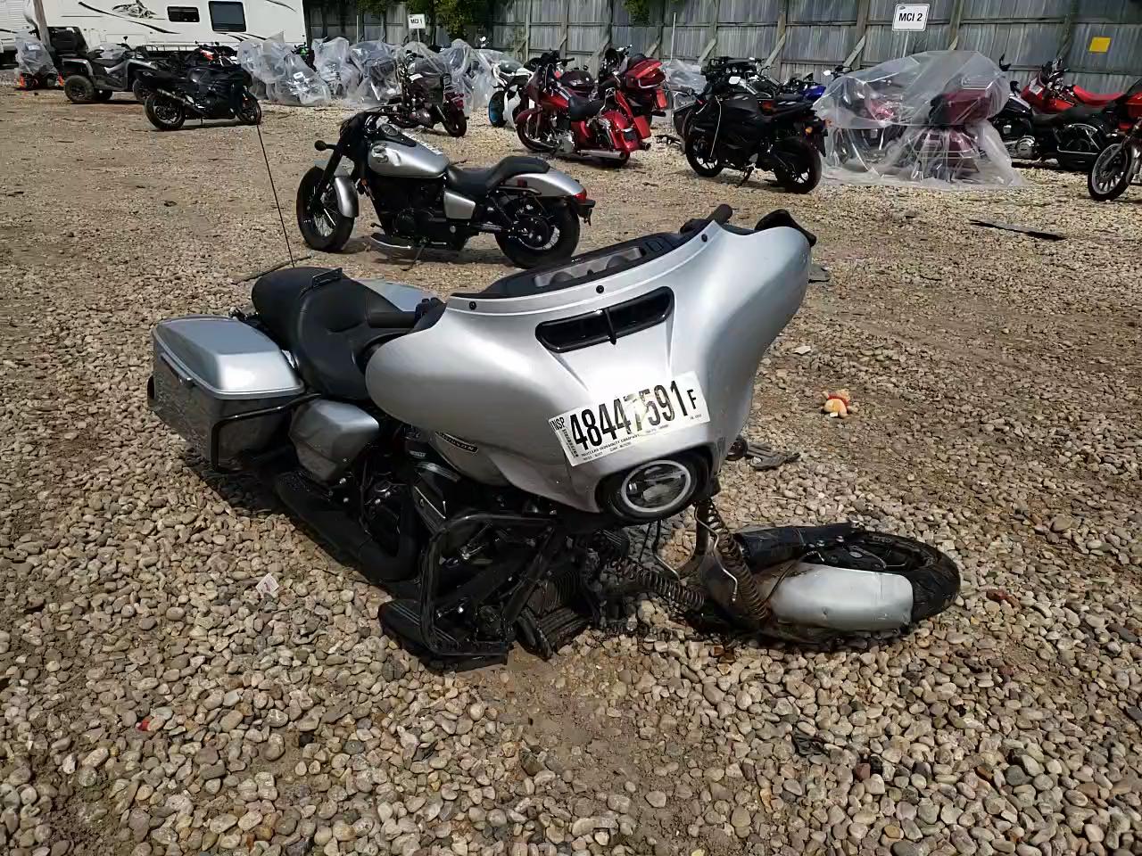 2019 HARLEY-DAVIDSON FLHXS 1HD1KRP13KB639528