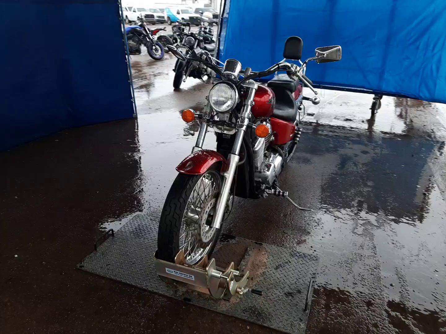 2006 HONDA VT600 CD JH2PC21496K711879
