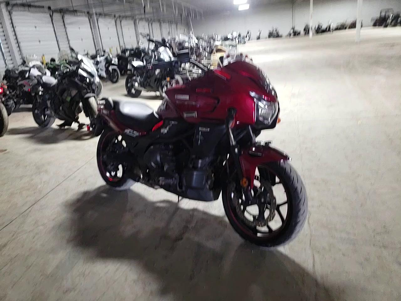 2014 HONDA CTX700 D JH2RC6942EK000463