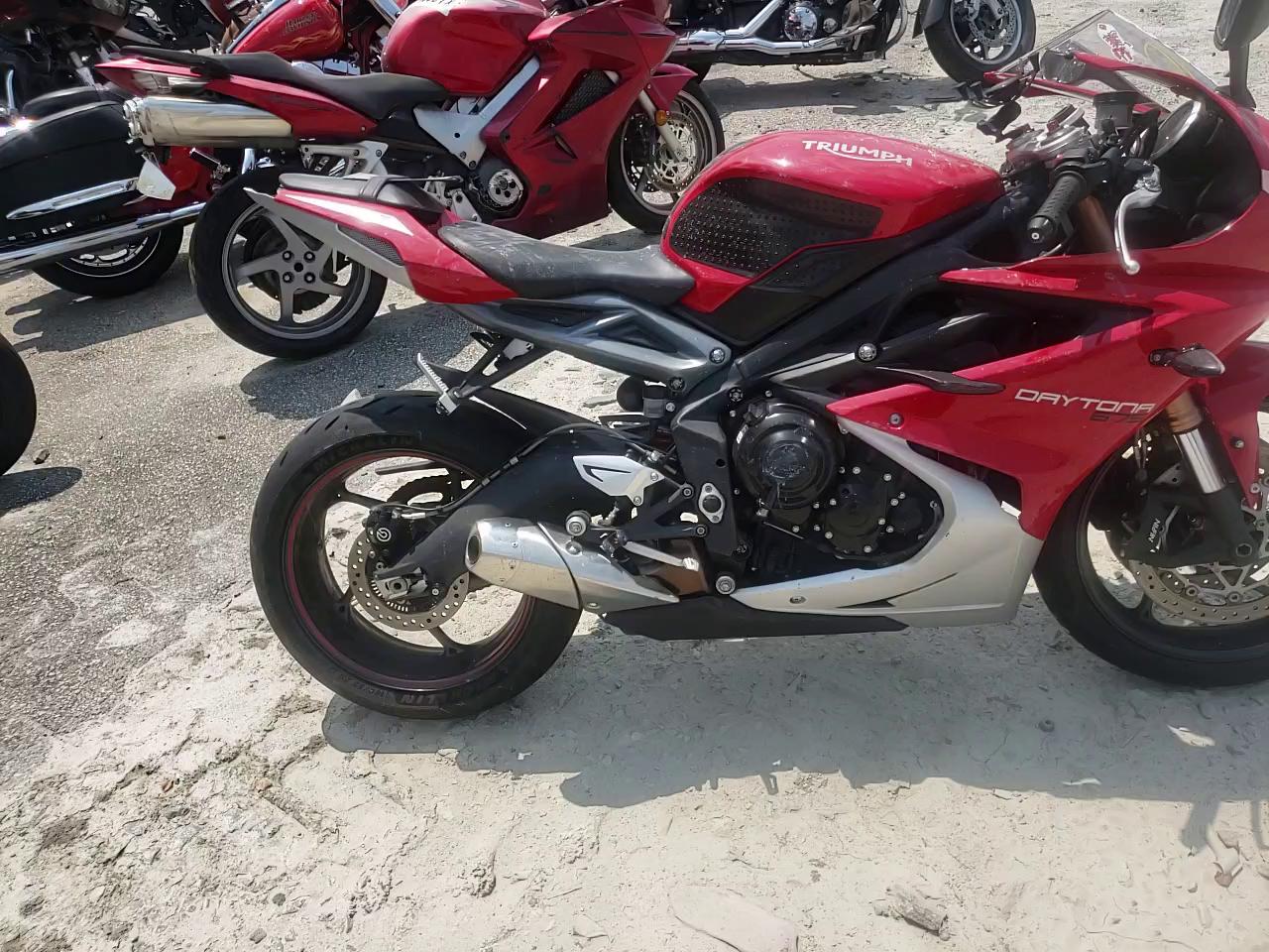 2016 TRIUMPH MOTORCYCLE DAYTONA 67 SMTA01YK6GJ734020