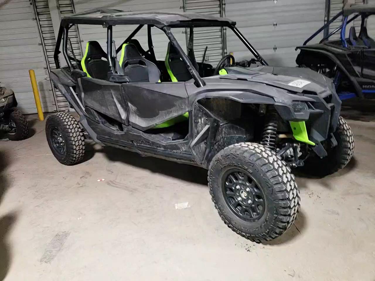 2021 HONDA SXS1000 1HFVE06A9M4100657