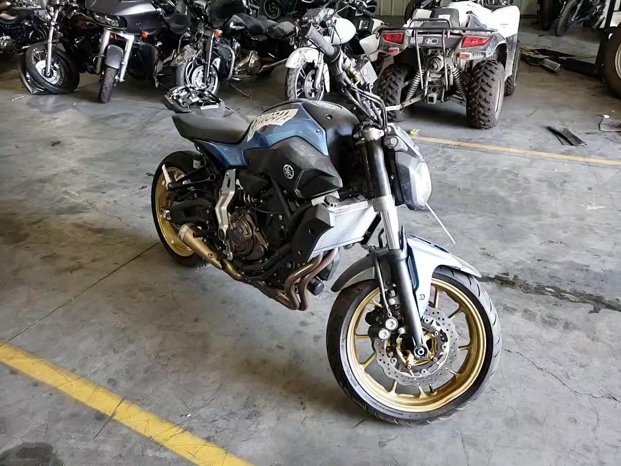 2017 YAMAHA FZ07 C JYARM06Y4HA003963