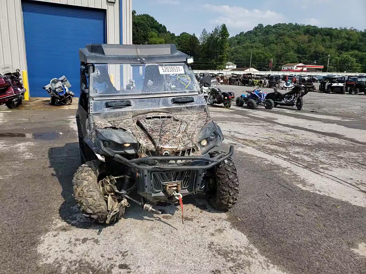 2012 CAN-AM COMMANDER 3JBKKPN18CJ000010