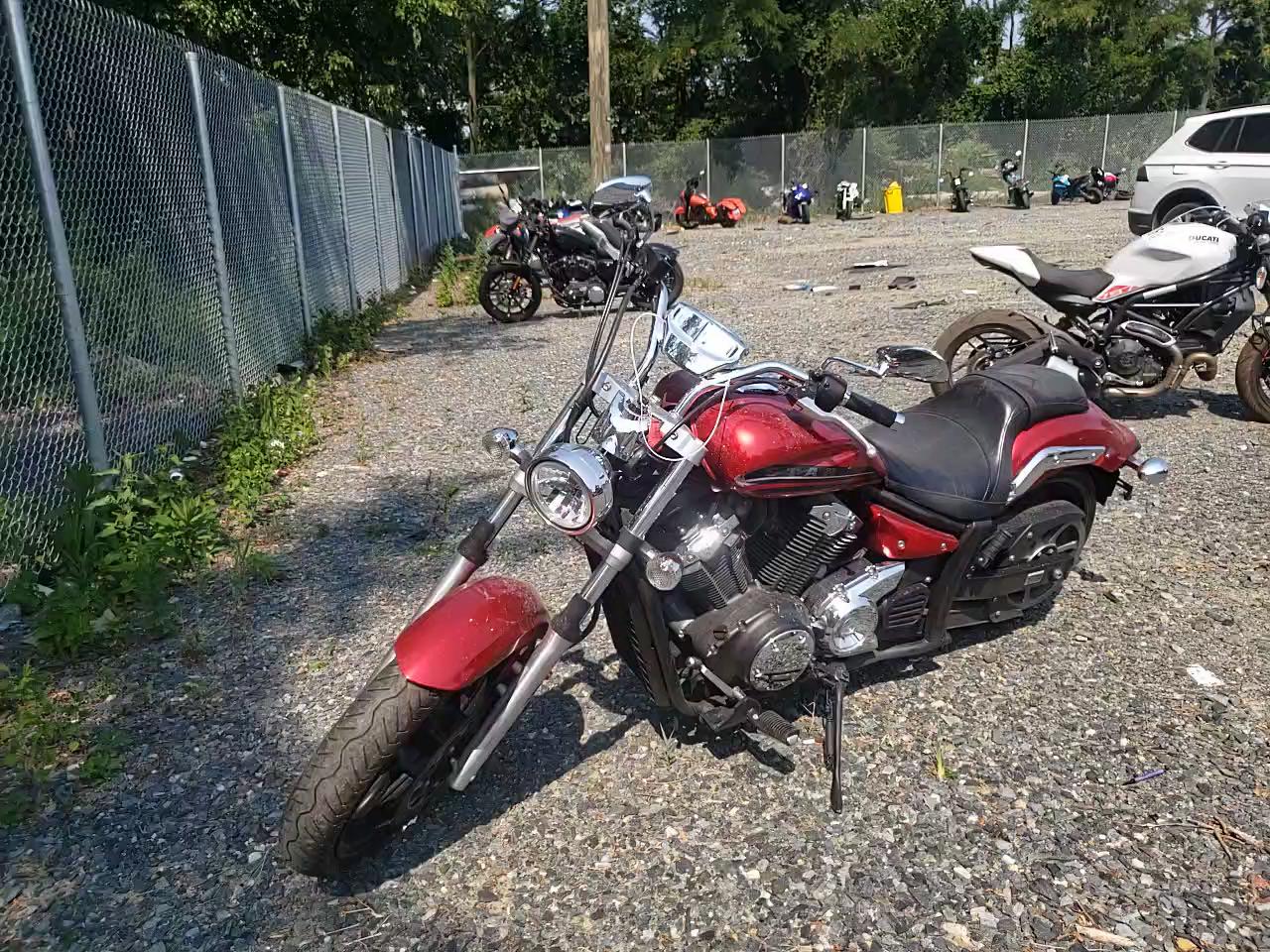 2014 YAMAHA XVS1300 CU JYAVP33E4EA009078