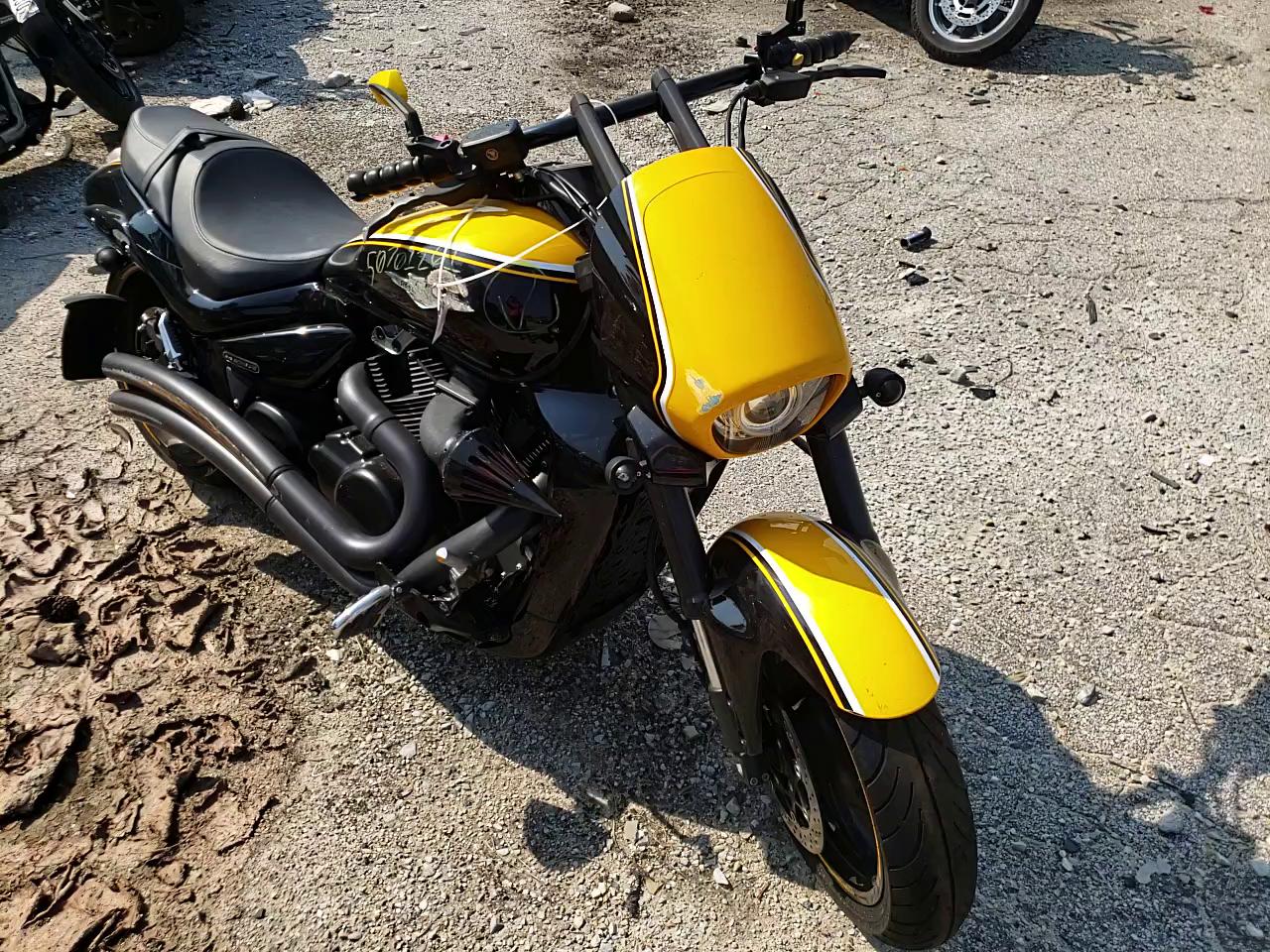 2014 SUZUKI VZR1800 JS1VY53A8E2100014
