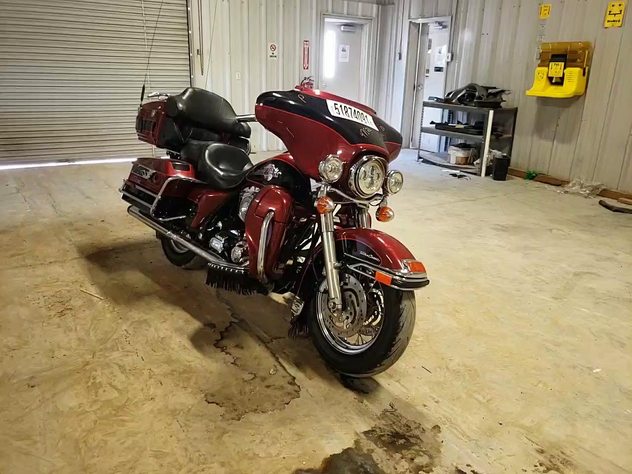 2006 HARLEY-DAVIDSON FLHTCUI 1HD1FCW106Y700663