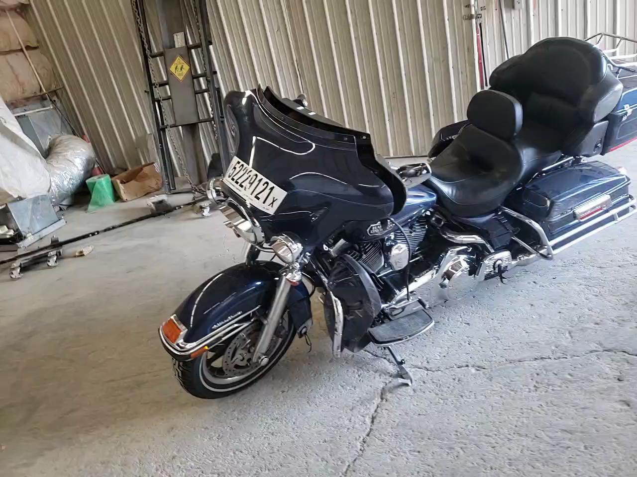 2008 HARLEY-DAVIDSON FLHTCUI 1HD1FC4178Y630519