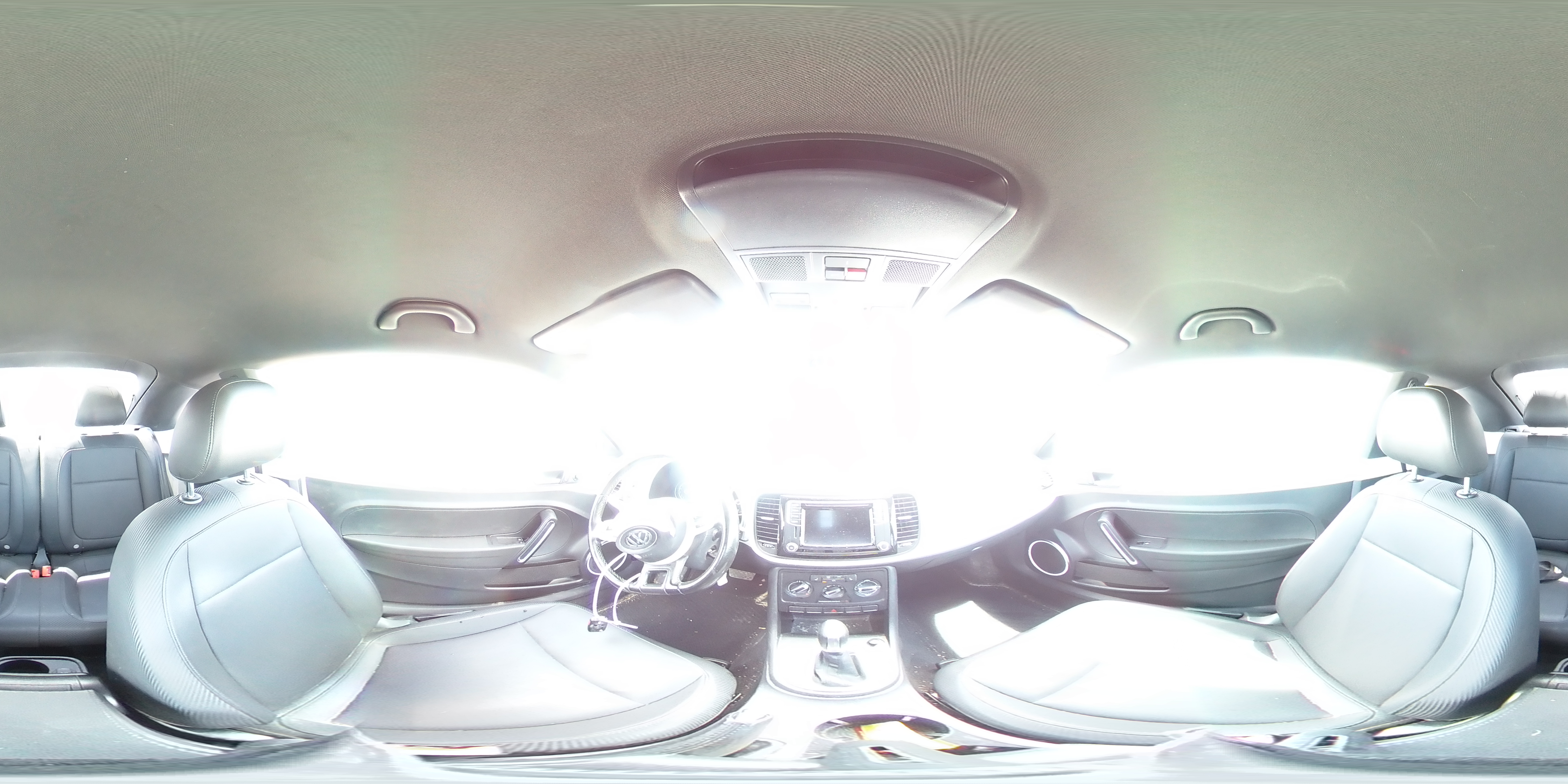2016 VOLKSWAGEN BEETLE SE 3VWJ17AT3GM614368