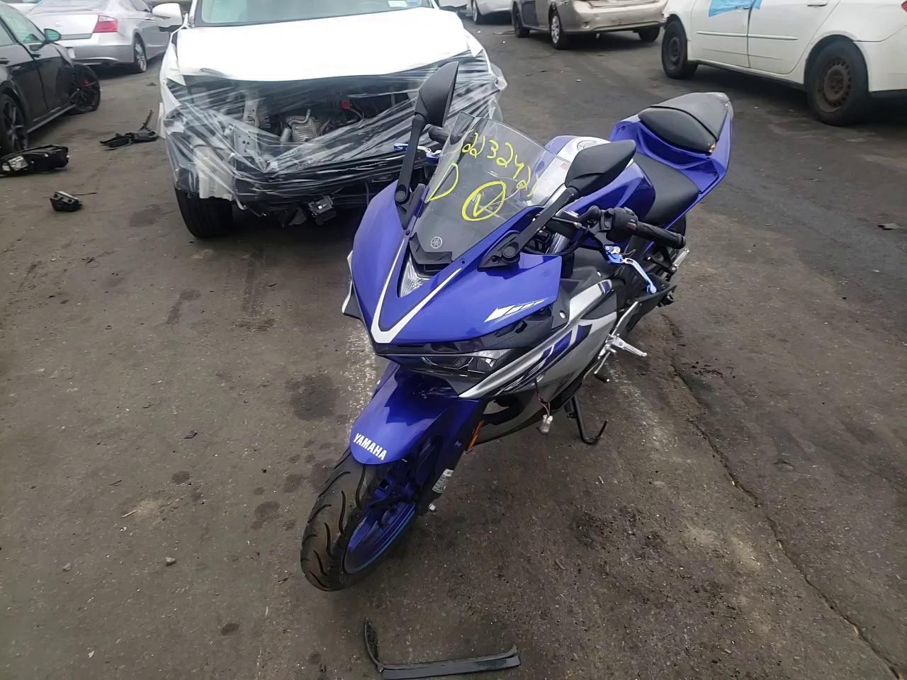 2016 YAMAHA YZFR3 MH3RH06Y7GK015057