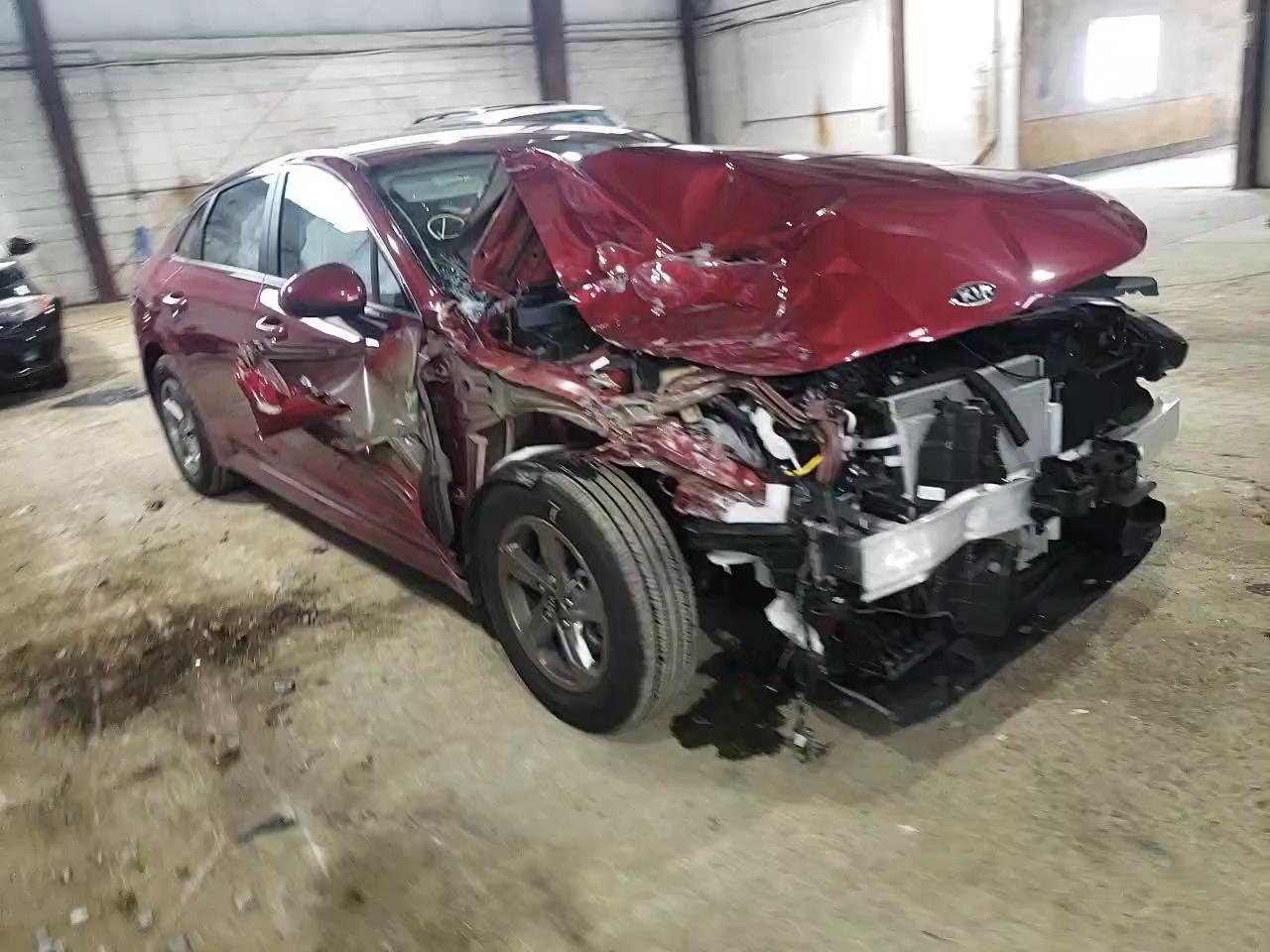 2021 KIA K5 LXS 5XXG14J21MG035735
