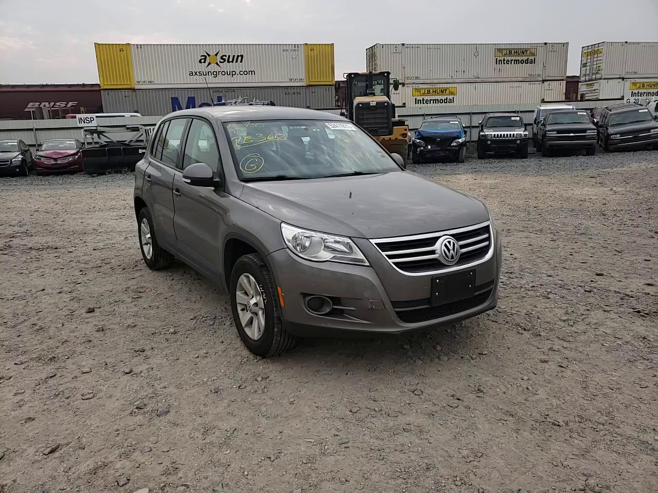 2010 VOLKSWAGEN TIGUAN WVGAV7AX6AW535600