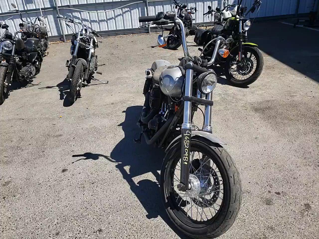 2015 HARLEY-DAVIDSON FXDB DYNA 1HD1GXM38FC309329
