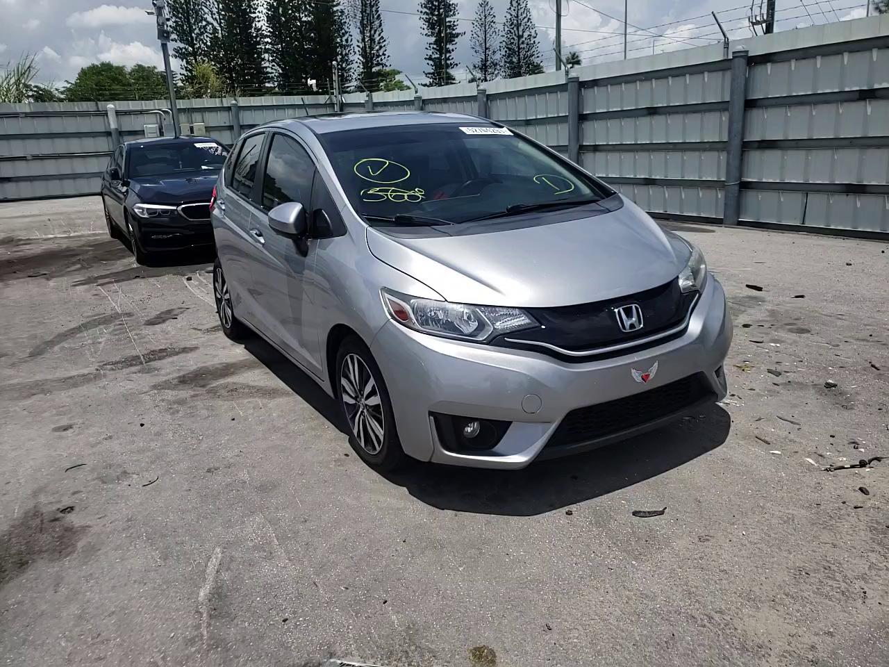 2017 HONDA FIT EX/EXL JHMGK5H78HS010880