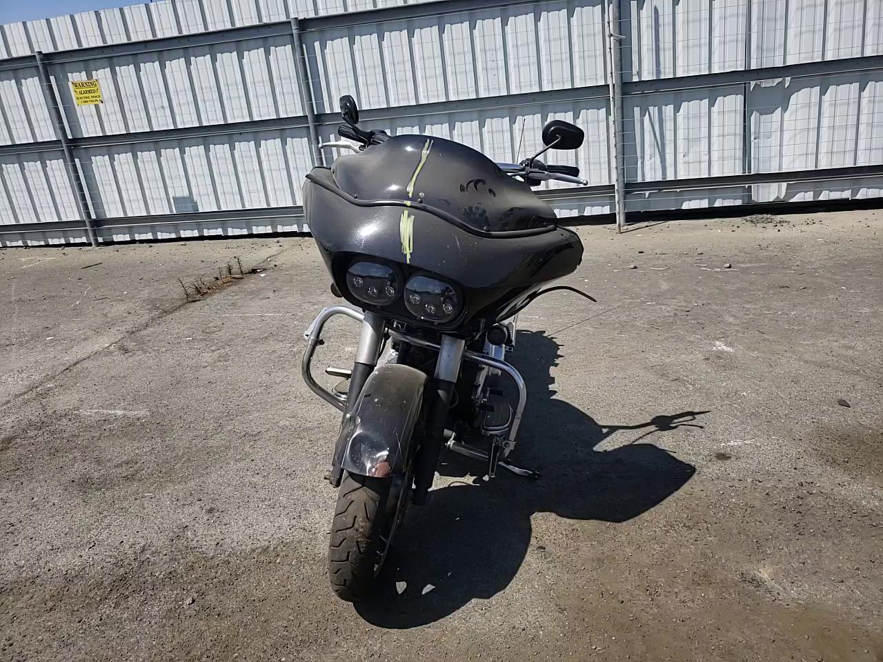 2010 HARLEY-DAVIDSON FLTRX 1HD1KH439AB641654