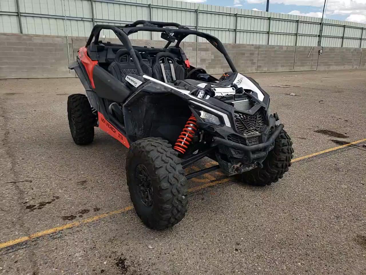 2020 CAN-AM MAVERICK 3JBVJAW40LK000048