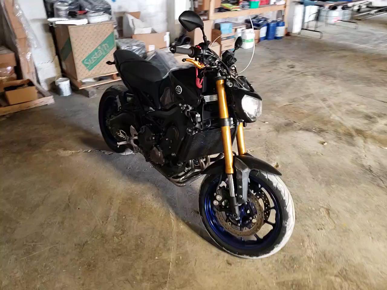 2014 YAMAHA FZ09 JYARN33EXEA000196