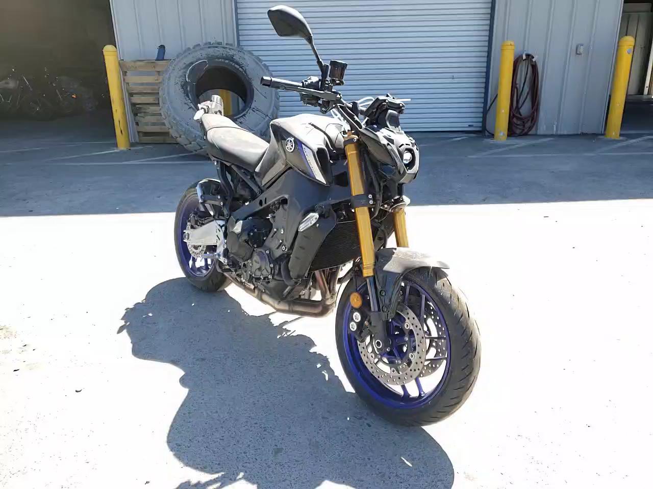 2021 YAMAHA MT09 JYARN72Y9MA000322