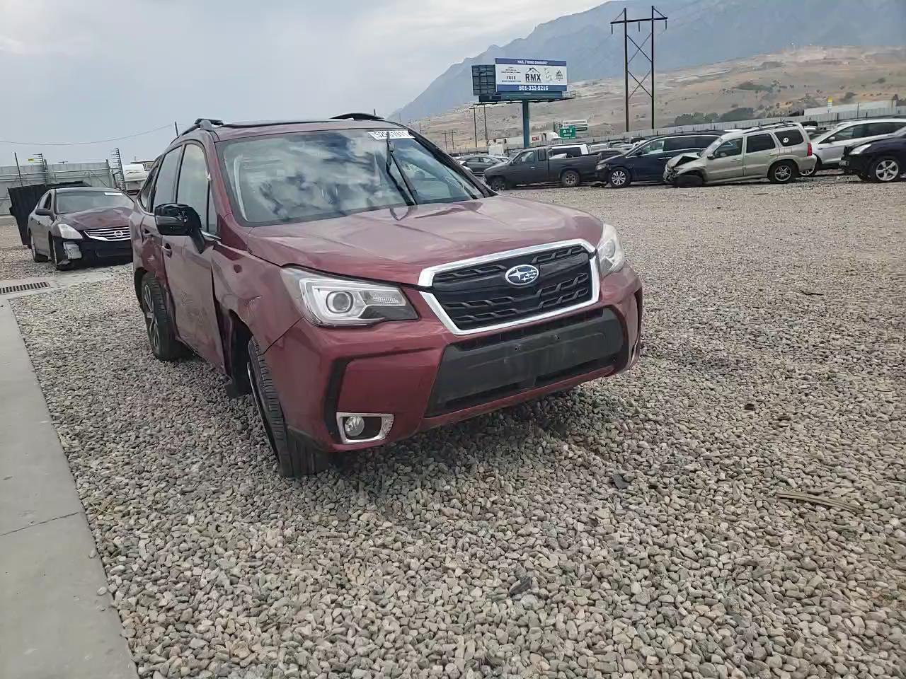 2018 SUBARU FORESTER JF2SJGWC3JH465067