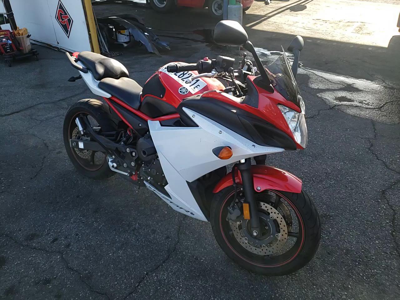2014 YAMAHA FZ6 RC JYARJ18Y8EA002631