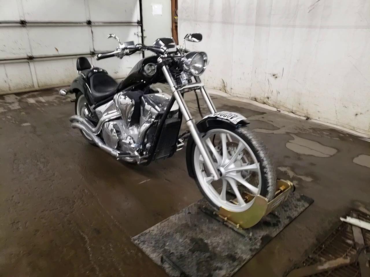 2010 HONDA VT1300 CX JH2SC6107AK000592