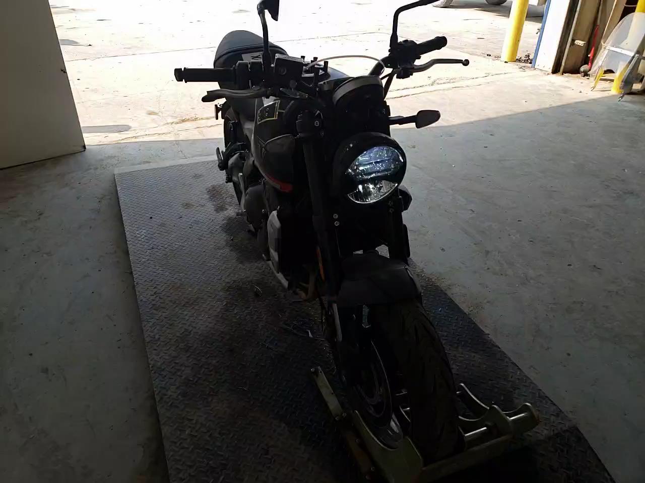 2022 TRIUMPH MOTORCYCLE TRIDENT 66 SMTL10UL8NTAF0682