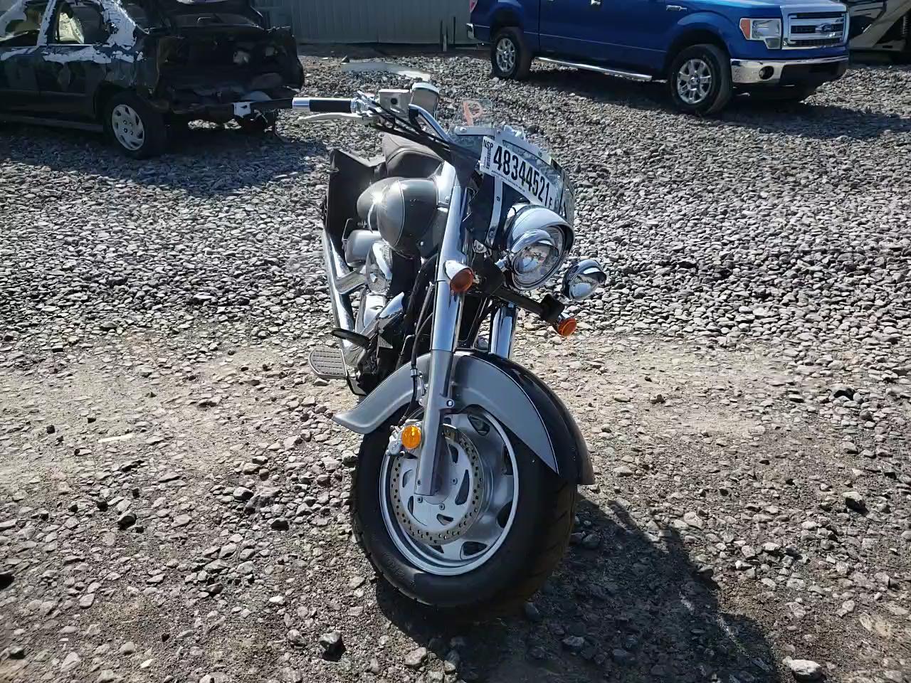 2005 SUZUKI C90 JS1VY52A452102165